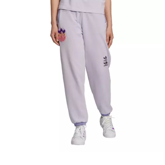 SET!! Adidas Originals Trefoil Jogger + Tee - Picture 8 of 16